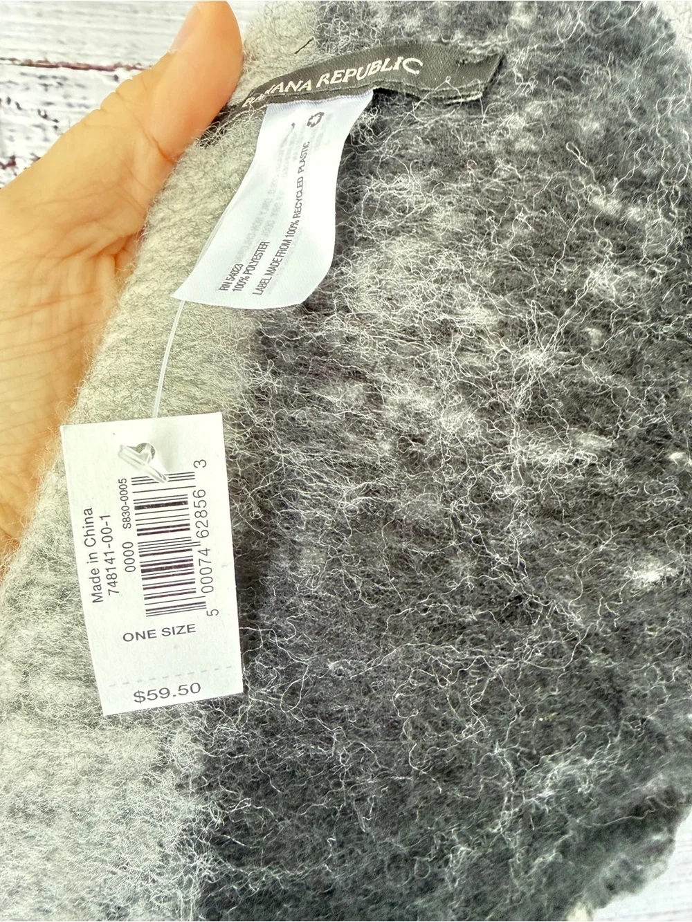 NWT Banana Republic Oversized Plaid Scarf Black Gray Cream Cozy